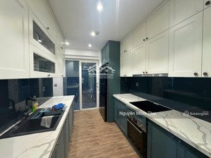 bán căn hộ toà l1 ciputra, hà nội. liên hệ ms thư 