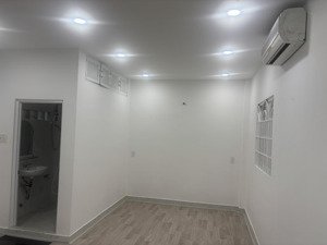 cho thuê nr 52m2 tại trung tâm quận 10, hcm