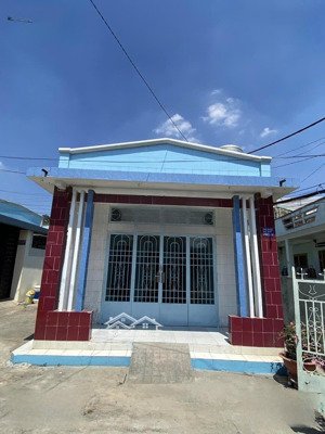 bán nhà đường số 2, phường tam phú, dt: 87.8m2 shr tiện kinh doanh. giá 5 tỷ tl