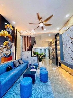 bán nhà 4 tầng 4x15 đẹp ngay chợ minh phát, đường thạnh xuân 22, đường 7m, giá 5.98 tỷ thương lượng