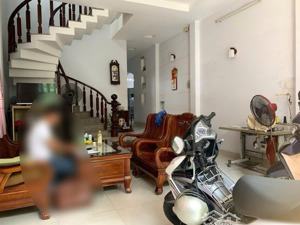 bán nhà nguyễn đình chính - phú nhuận - 154m2 - 3 tầng - 28 tỷ - biệt thự sân vườn mặt tiền vip