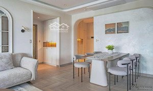 bán gấp căn hộ cao cấp mỹ khánh 1 phú mỹ hưng q7 - dt 118m2 giá 7.9 tỷ còn thương lượng