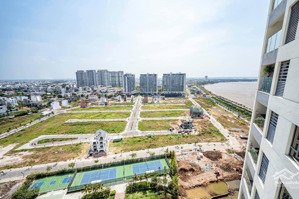 hot: bán căn 2pn view sông giá tốt đảo kim cương