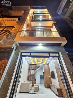 NHÀ MỚI GIÁ MỀM- LẠC LONG QUÂN PHỐ- TÂY HỒ- 5 TẦNG MỚI ĐẸP- Ở NGAY ĐÓN TẾT 8.75 TỶ