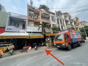 bán gấp nhà mtkd đường 11 cx rada f13 4x12m 3 lầu giá 9.65 tỷ ( giá tốt ) lh 