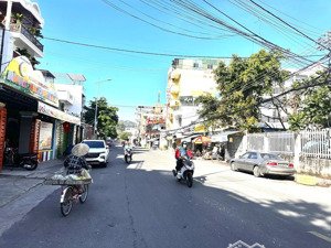 lô góc mặt tiền rộng 7m đường đặng tất bắc nha trang diện tích 161.3m2 giá 32 tỷ gần biển