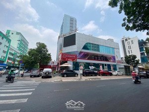 bán nhà ngay ngã sáu phù đổng mặt tiền nguyễn trãi - dt: 12 x 27m - 2 lầu - giá bán: 115 tỷ tl