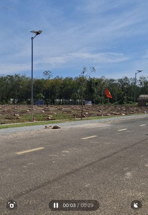 745tr~~mặt đường nhựa 32m liên huyện, đầu tư vào 1 vốn 3 lời