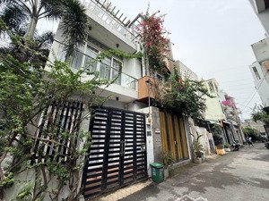 bán nhà 3 tầng hẻm xe hơi 3pn, 64.5m2 ngay phạm văn đồng linh tây, thủ đức, 6 tỷ còn thương lượng