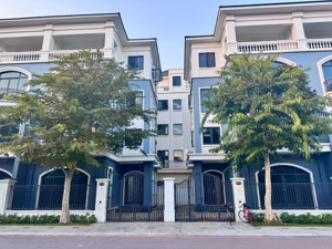 cắt lỗ 2 tỷ căn biệt thự song lập san hô cạnh biển hồ tạo sóng 18ha vinhomes ocean park 2