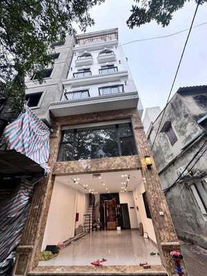 cổ nhuế lô góc ô tô tránh thang máy 6 tầng hiện đại gara ôtô gần phố pháp lý chuẩn