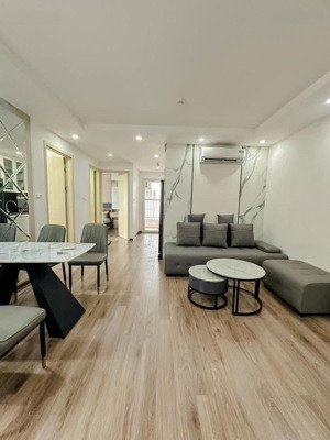 căn góc - 2 ngủ 2 vệ sinh - full nội thất - có slot gửi oto