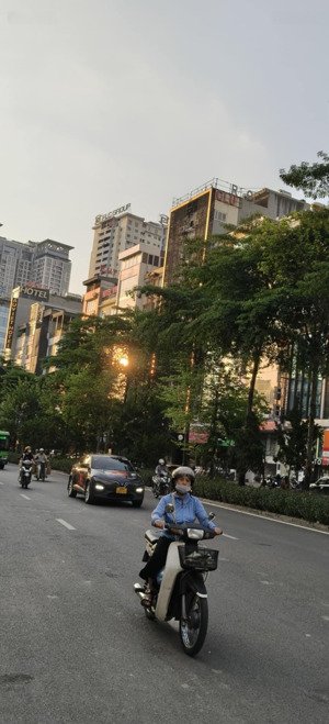 bán nhà mặt phố an dương, tây hồ, dt 60m, 5t, kinh doanh sầm uất, giá 21 tỷ 3.