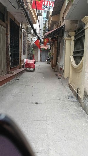 bán nhà kim mã, 48m2x3 tầng, nở hậu, ngõ thông, kinh doanh, vài mét ra phố. 11.4 tỷ