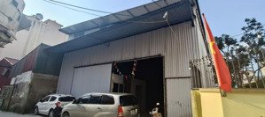 cho thuê kho xưởng đường miêu nha, tây mỗ,ngay cảnh sát biển, dt 220m2 xuất vat, điện 3fa, xe tải