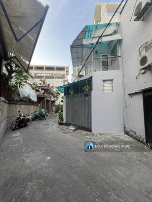bán nhà hẻm trước nhà 5m, đường đào duy tự quận 10, dt: 5x11m, 2 tầng, 3 phòng ngủ, chỉ: 7.9 tỷ