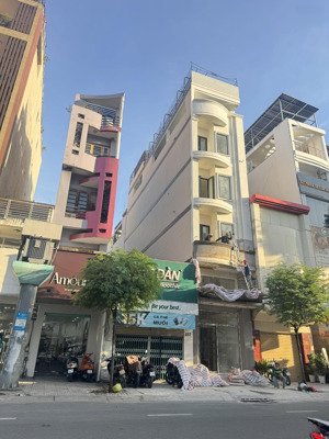 siêu phẩm! cần bán mặt tiền cống quỳnh gần bùi viện, q1 - 4m x 23m, 4 tầng. hdt 80 triệu giá 29 tỷ