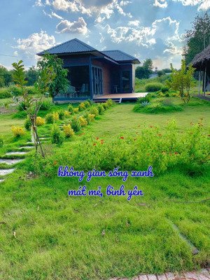 cần bán miếng vườn nhỏ (10*70m) ngay ql14 sát tp đồng xoài giá 550tr