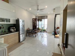 chính chủ bán căn 2 ngủ, tầng trung, chỉ 5,2 tỷ. full nt. lh: 0343,202.831