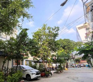 giảm mạnh 2 tỷ xuống còn 18 tỷ bớt lộc ! bán biệt thư mini xe hơi ngủ nhà khu vip bình lợi 5x22m