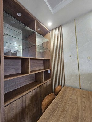 em tìm khách thuê "thỏa thuận giá" ổn định lâu dài, 2pn full nội thất, 77m2, lớn nhất chung cư