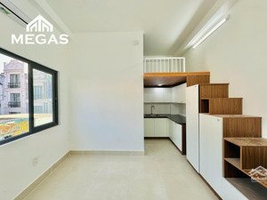 phòng mới xây full nội thất - ban công, cửa sổ thoáng - ngay phạm văn bạch, tân sơn, cộng hòa