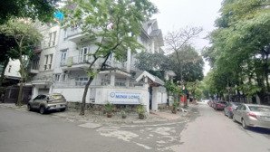 cho thuê nhà căn góc 2 mặt tiền đường lưu hữu phước, dt 110m2, 4 tầng, ô tô đỗ cửa 24/24, 40 triệu.