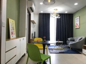 chính chủ bán căn river panorama quận 7. diện tích 65m, 2pn, 2wc.