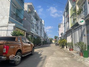 bán lô đất ngay vinhomes q9 100m, giá rẻ hơn thị trường 200tr