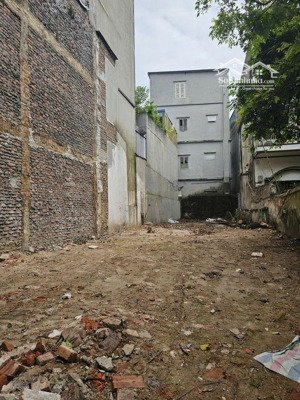 mảnh đất vàng trong làng lạc long quân - 163m2, mt 6.5m - ngõ thông tứ tung, 2p ra hồ tây - 38 tỷ