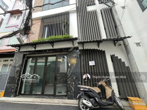 giảm gần 2 tỷ bán gấp- hxh hoàng văn thụ, pn - 7,45 x 13,5m - 5 tầng + thang máy- 19,7 tỷ còn 18 tỷ