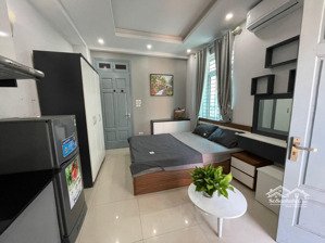 cho thuê căn hộ studio tại 181 xuân thủy, cầu giấy , ô tô đậu cửa