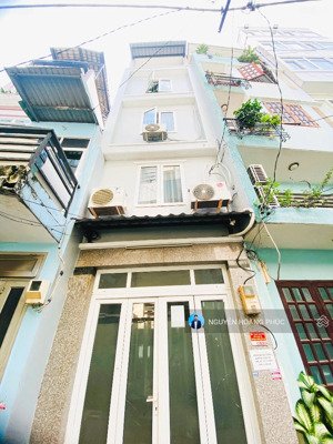 bán nhà hẻm xe hơi đường cống quỳnh quận 1, dt:3,5x9m,kc: 5 tầng,8chdv, giá bán:7.9 tỷ