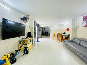 gấp gấp xe hơi đậu cửa bàu bàng gần k300 2 tầng 3pn 4.5x22m 94m2 chỉ 8tỷ75 (chủ xoắn giảm gần 3tỷ)