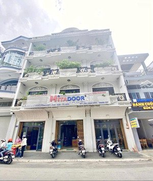 bán tòa chdv 4 tầng 53 phòng đường lạc long quân, tân bình (8,5x33), hđt 170 tri/th, giá chỉ 32 tỷ