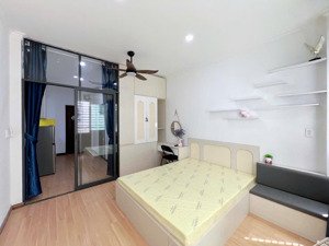 căn hộ full nội thất 1 phòng ngủ ban công gần nhà thờ tân định quận 1