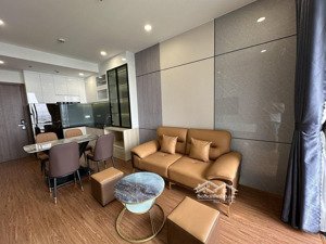 chính chủ bán nhanh căn hộ 1pn giá 2,17 tỷ chung cư emerald golf view lê phong