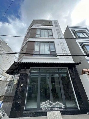 bán gấp nhà 4 tầng giảm 200tr chỉ còn 6.7 tỷ dt; 68m2 - lô góc 2 mt đường thông xe hơi đỗ cửa