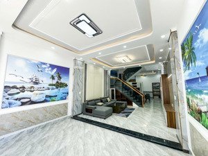 chủ gửi bán nhà 1 trệt 2 lầu 3 tấm đúc kdc cổng sau cty pouchen p. hoá an