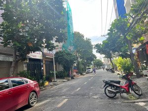 mặt tiền lê quốc trinh - tân phú, 11,4x18,5m, cấp 4, giá 26 tỷ tl.