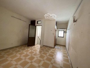 cho thuê nhà m.t.n.bộ 5m(xh) kỳ đồng, p.9, q.3 giá 12.5tr