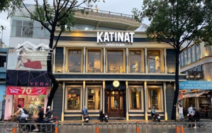 không sản phẩm so sánh! bán mặt tiền bà huyện thanh quan- dt: 16 x 16m - hđt: 250tr - giá chỉ 50 tỷ