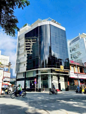 duy nhất mặt tiền trần quang khải quận 1 - dt: 8 x 35m - ctxd: hầm 7 tầng - 105 tỷ tl