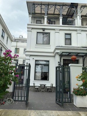 cực hiếm - giảm sốc 1.7 tỷ - villa lake view đường s 8x20m cn 160m2 - trệt 2 tầng - bán 32.3 tỷ