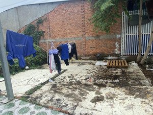 bán gấp lô đất có nhà cạnh phú mỹ hưng 180m2 ngang 6,8m - sổ mới 2024 không quy hoạch - 12 tỷ