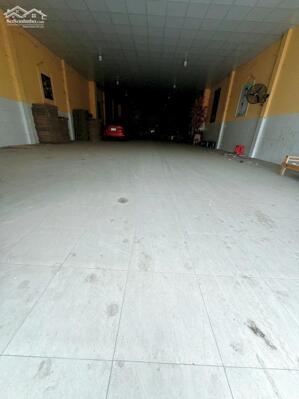 Bán kho xưởng xây kiên cố 600m2 mặt tiền QL60.Gía 6,2 tỷ