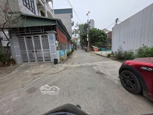 đất đẹp phúc lợi 74m2 , ngõ thông -ô tô tránh, kinh doanh, nở hậu ,gần trường quốc tế chỉ 12.8 tỷ