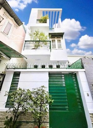 bán gấp nhà đẹp đường 6.2m nguyễn hữu hào - q4. giá 3tỷ860. đang cho thuê 24tr. gần thcs chi lăng