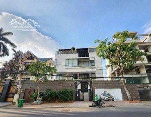 cho thuê biệt thự 216/8 nguyễn văn hưởng thảo điền quận 2