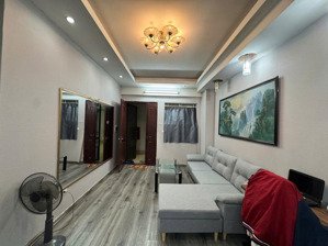 chính chủ bán căn cc 70 m2, đô thị việt hưng, long biên. sổ đỏ, căn góc, giá 4,35 tỷ